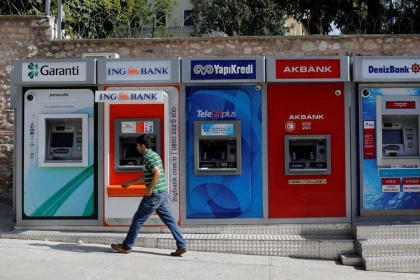 Турецкий бизнес пытается освободиться от «ига» банков